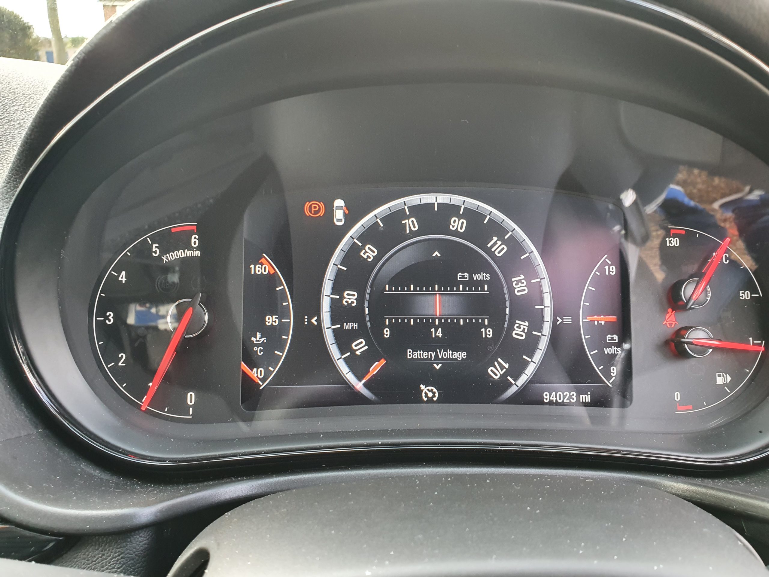 battery Battery Voltage